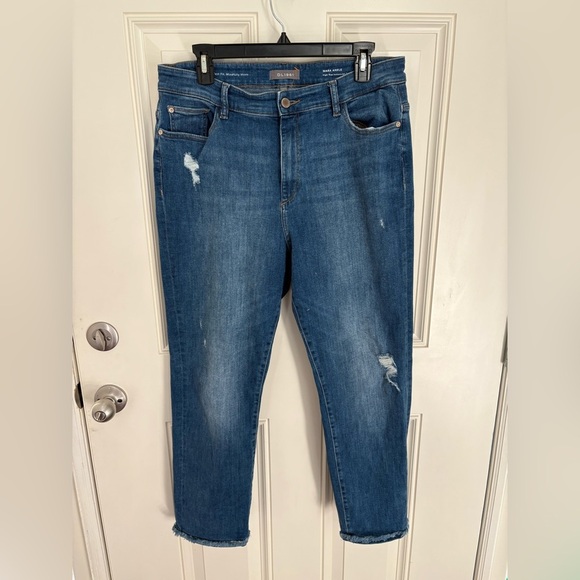 DL1961 Mara Straight Mid Rise Instasculpt™ Ankle Jeans Size 33 - Picture 1 of 9